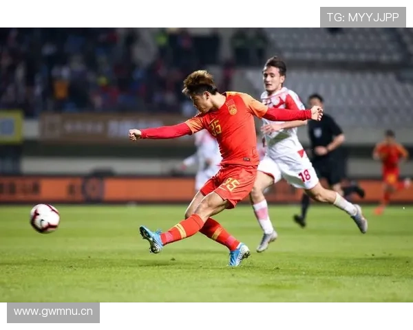 U17逆转精彩，佩鲁贾登顶榜首